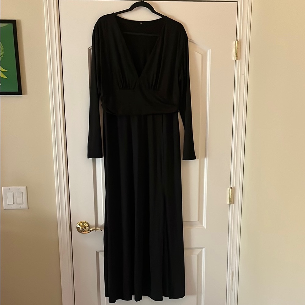 Elegant Black Long Sleeve Dress